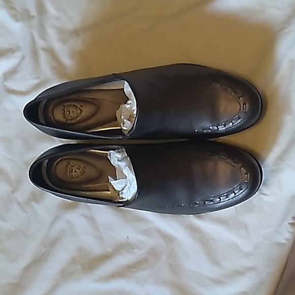 women's Ariat shoe size 8 color black and bronze - Picture 2 of 9